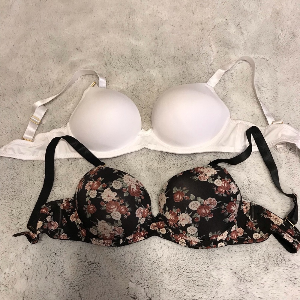 Two 36D bras